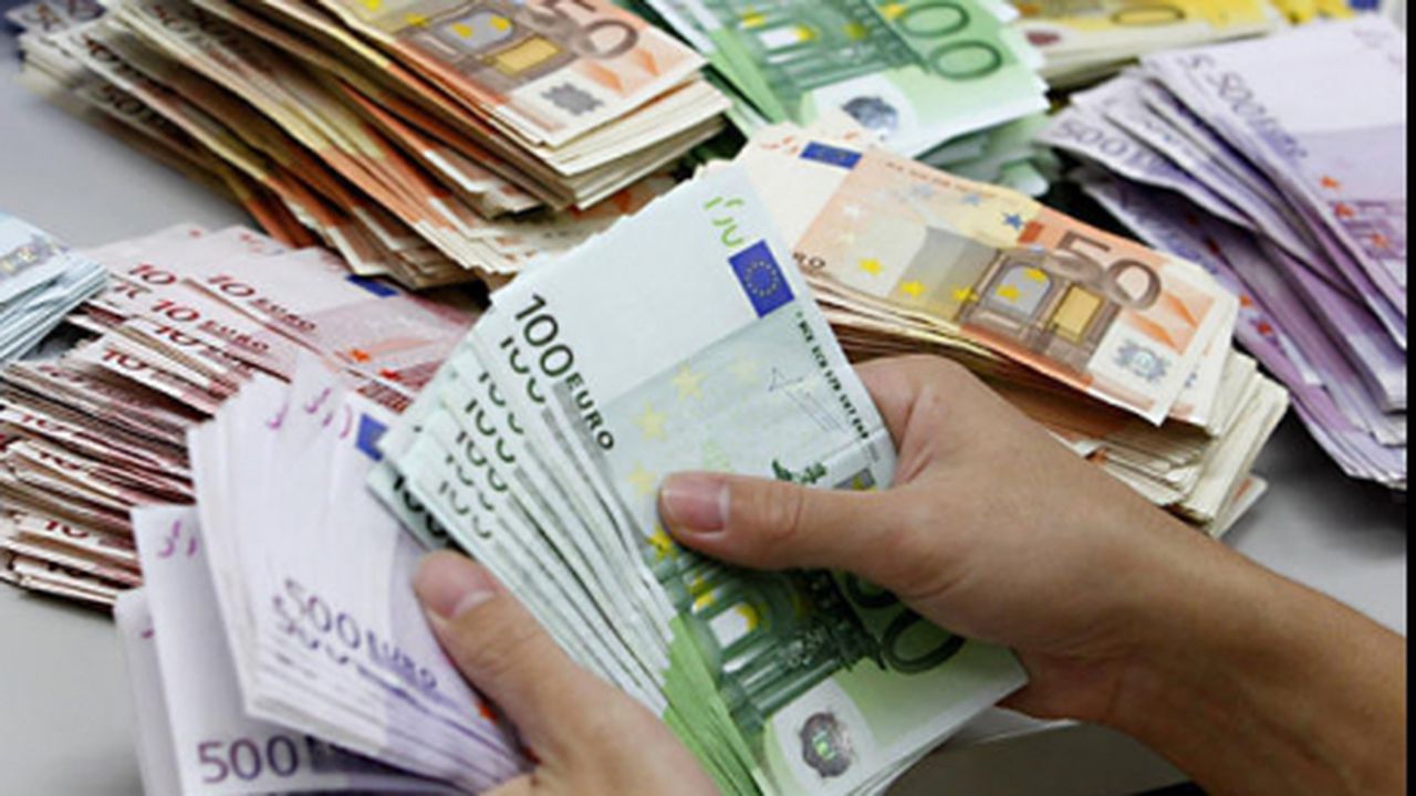 bani__euro__bancnote_01499800_22197700