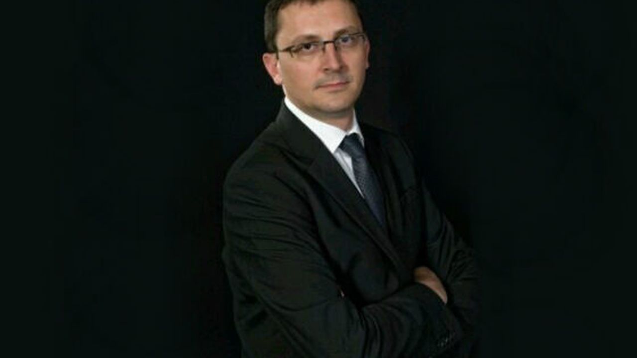 dragos_oltenescu_46006100