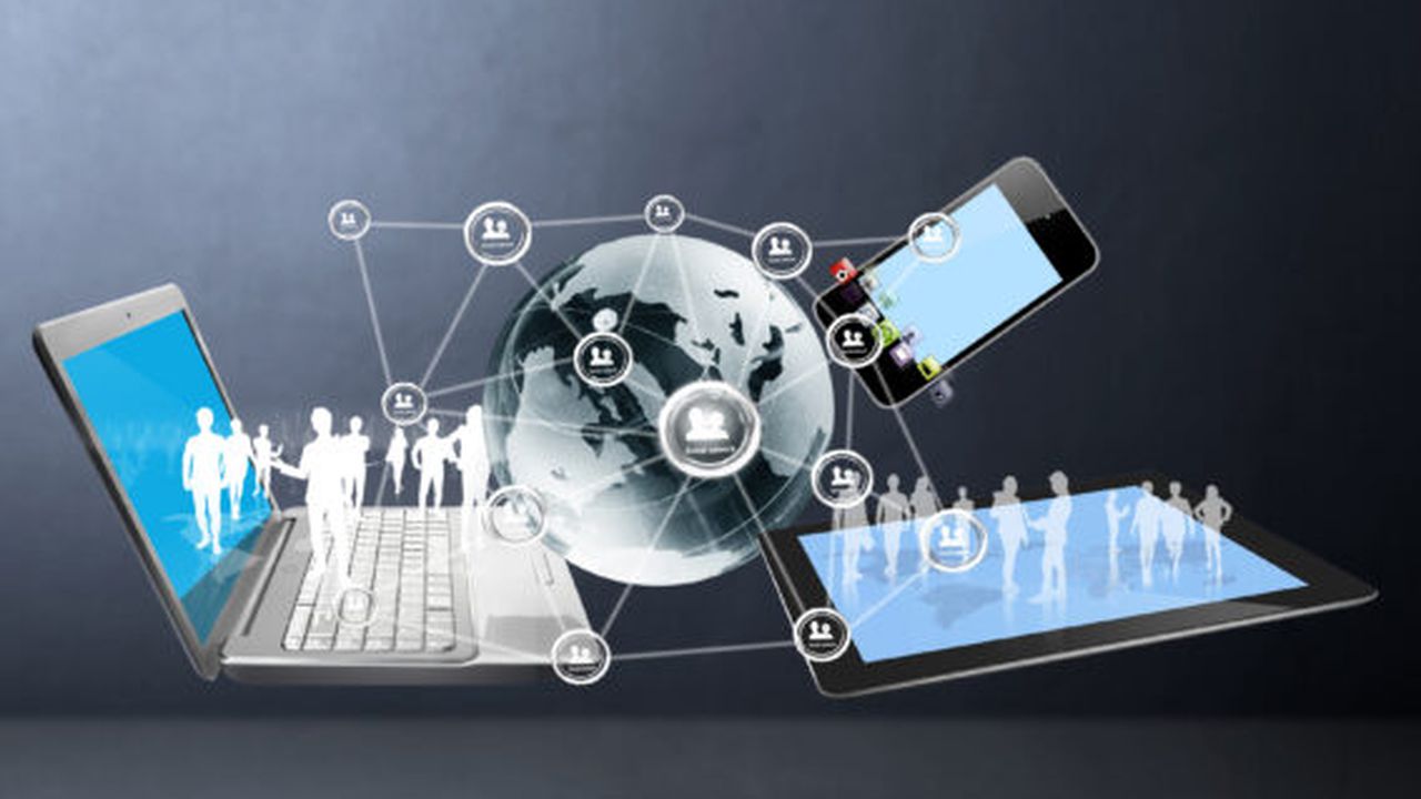 electronic_communication_23498000