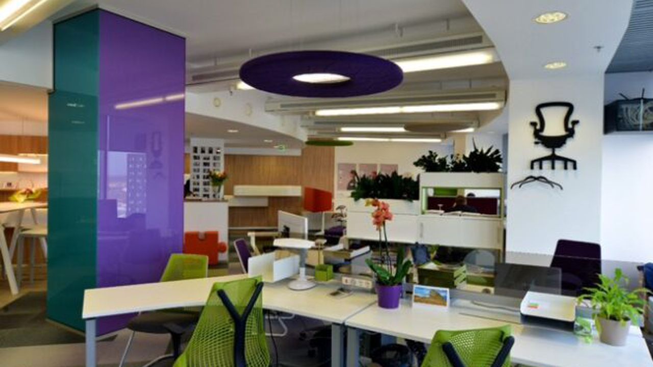 herman_miller_765849320_22204100