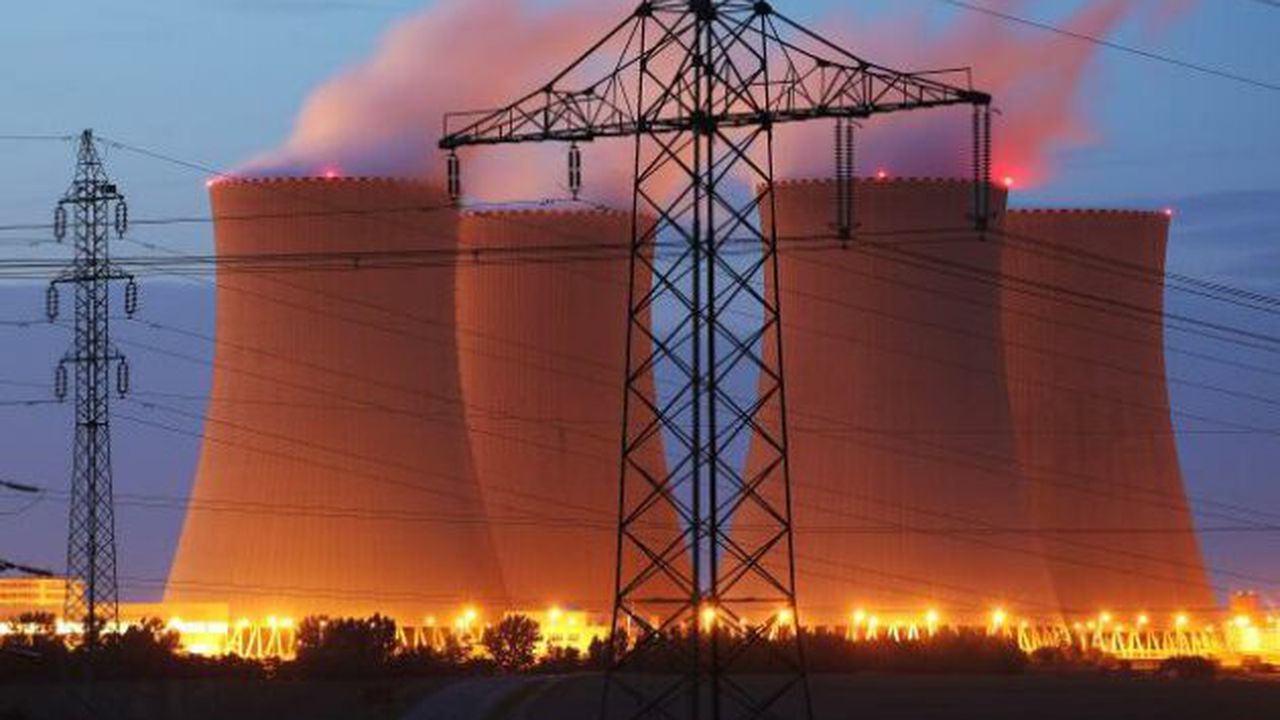 nuclear_plant_east_europe_06897500