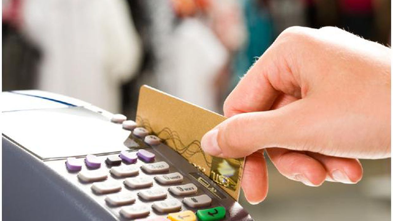 retail_sales_61745400