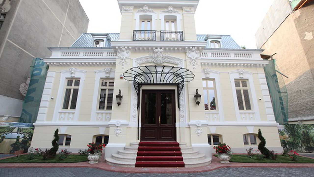 7151bb281c_palatul_noblesse_2_54055900