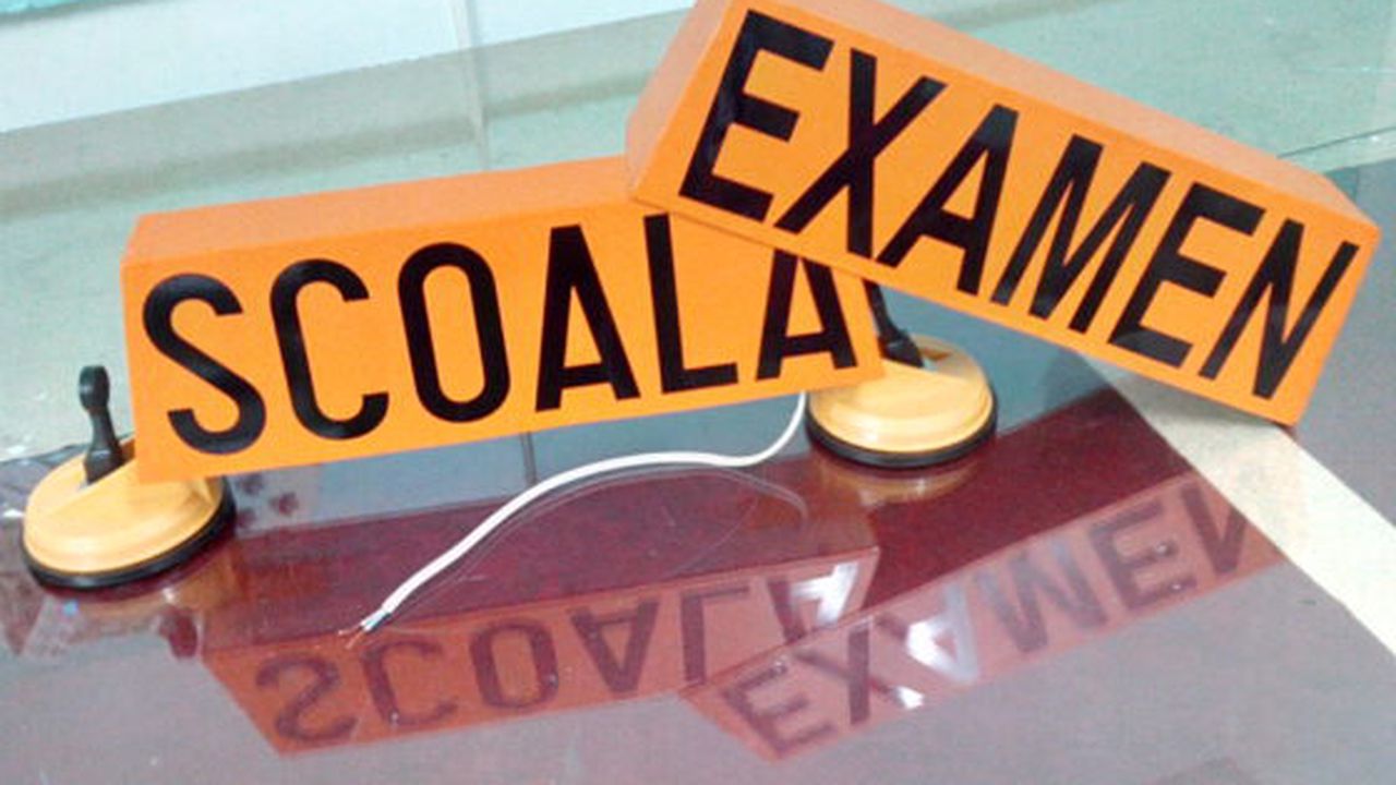 caseta_scoala_examen_auto_36424600