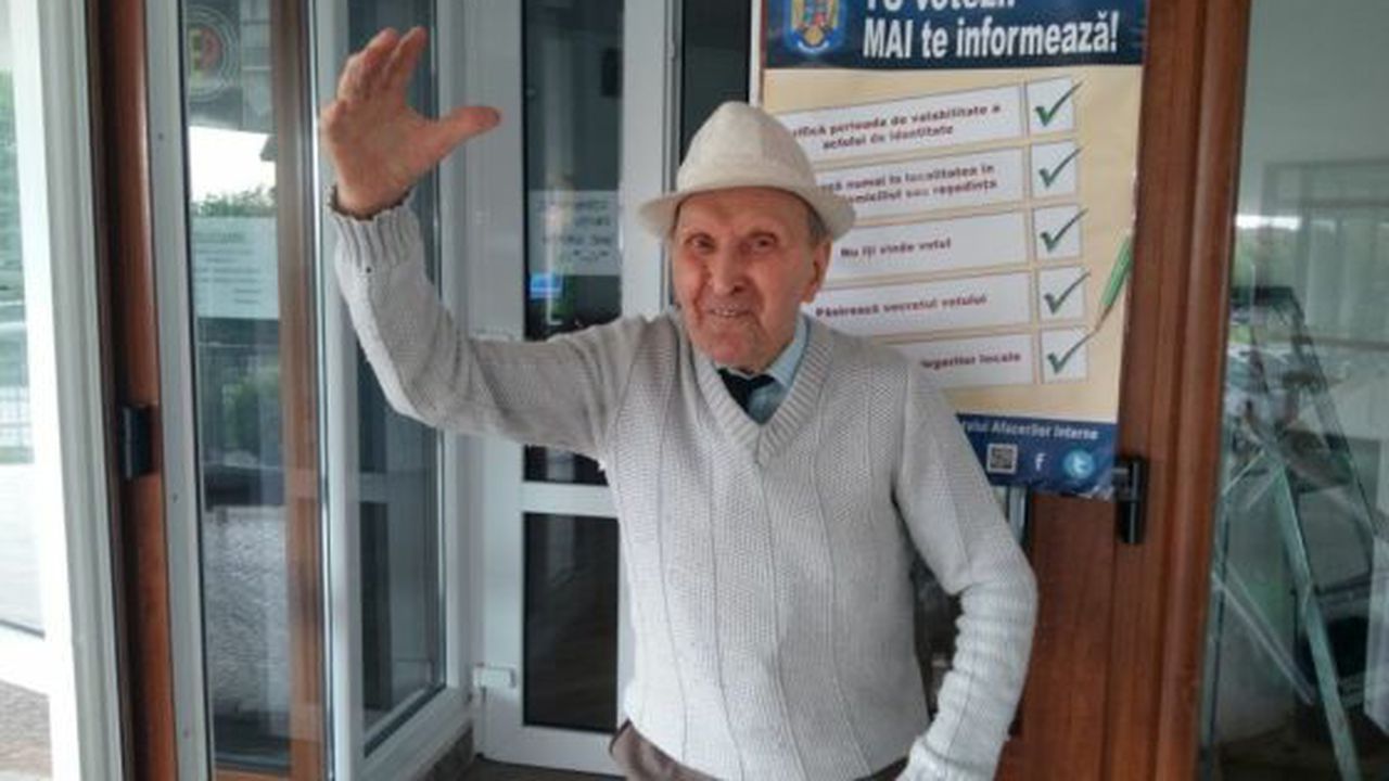 votant_100_ani_89394000