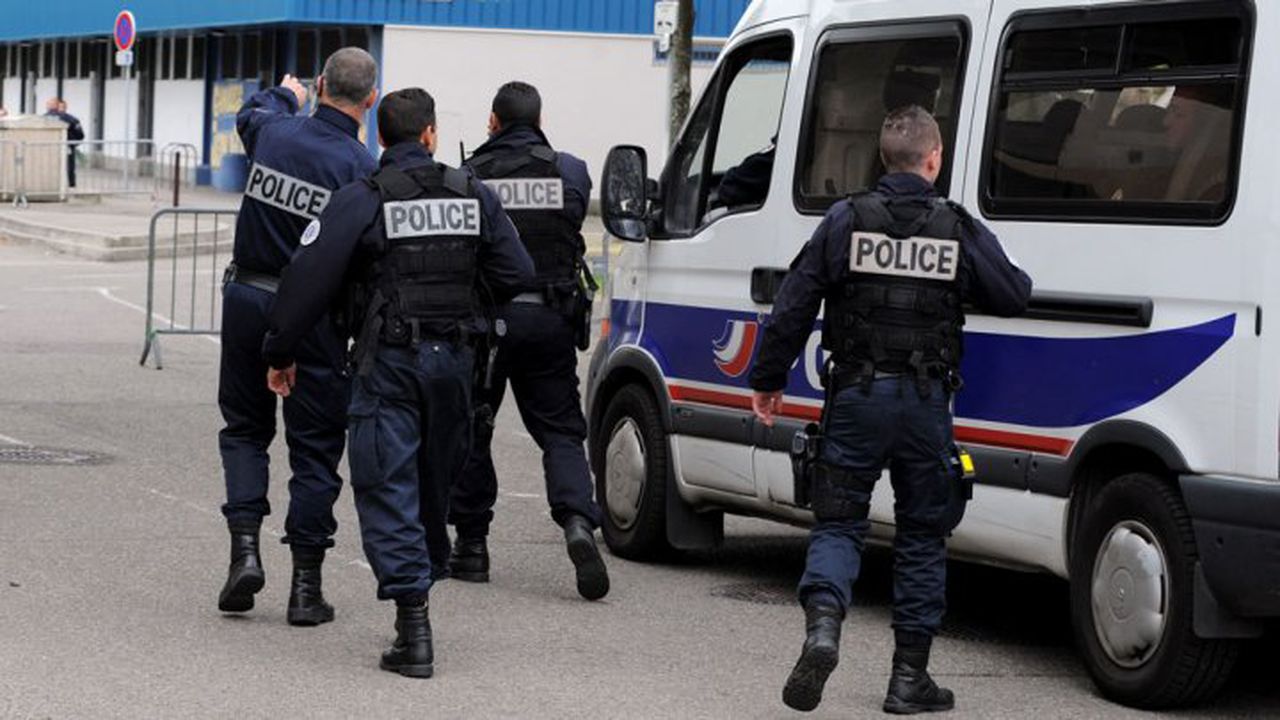 20150120_french_police_afp_24240300