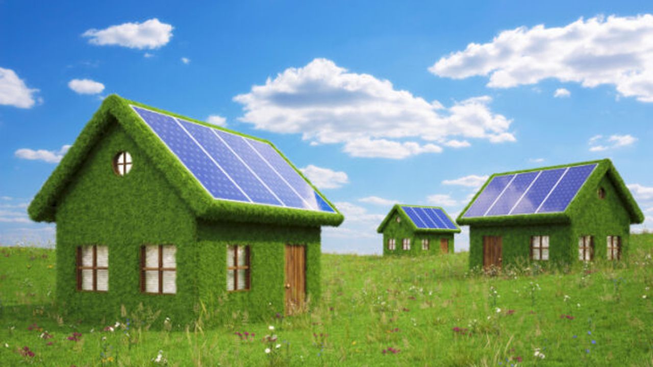 10_eco_friendly_roofing_tips_25852300