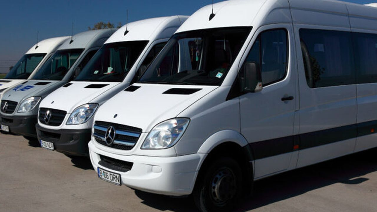 mercedes_sprinter_56841500