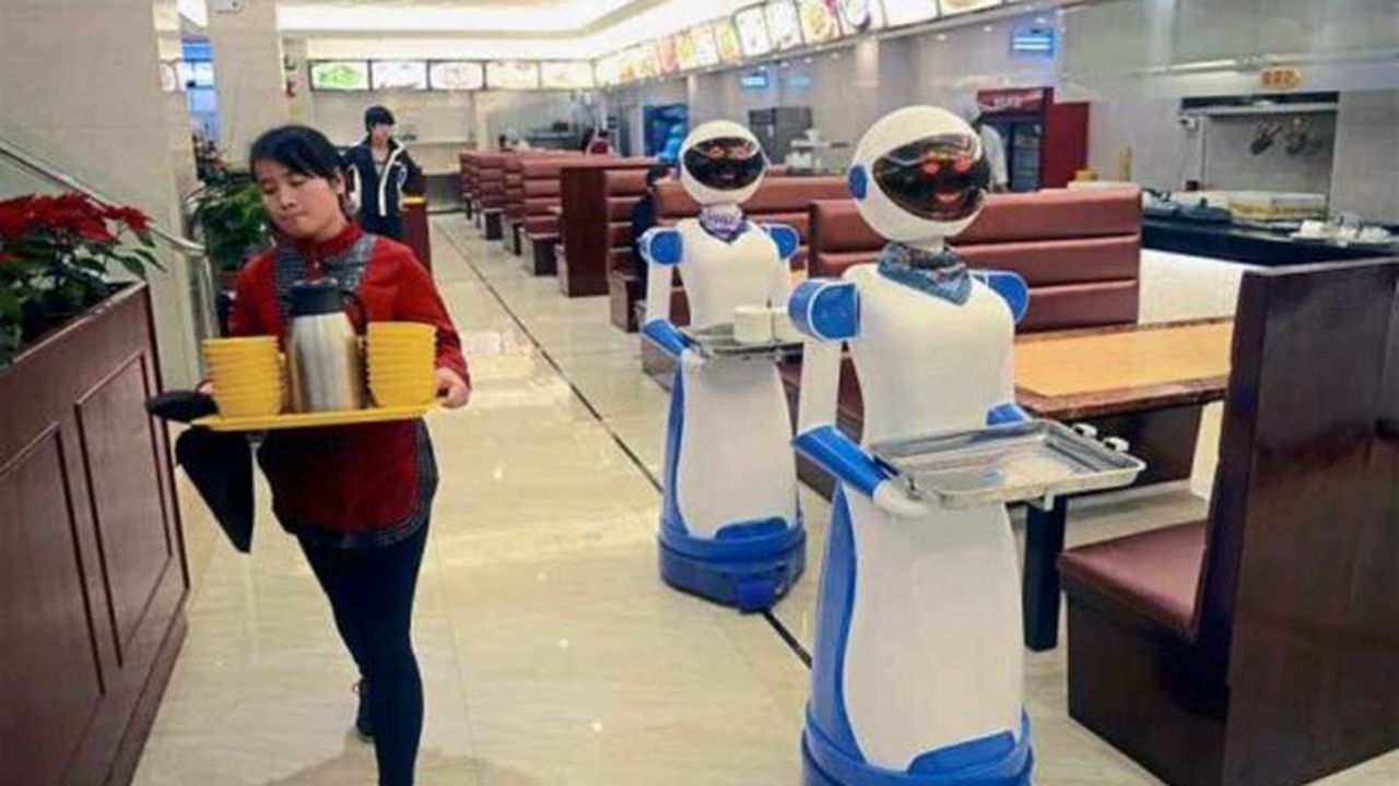 robot_waiters_in_china_800_533_80_45057500