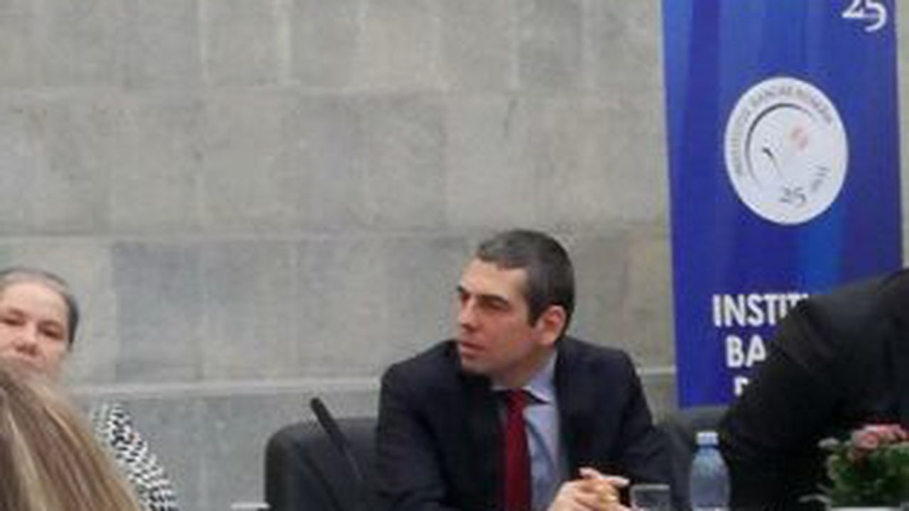 16467213_1384152294939287_818590114_n_17341800