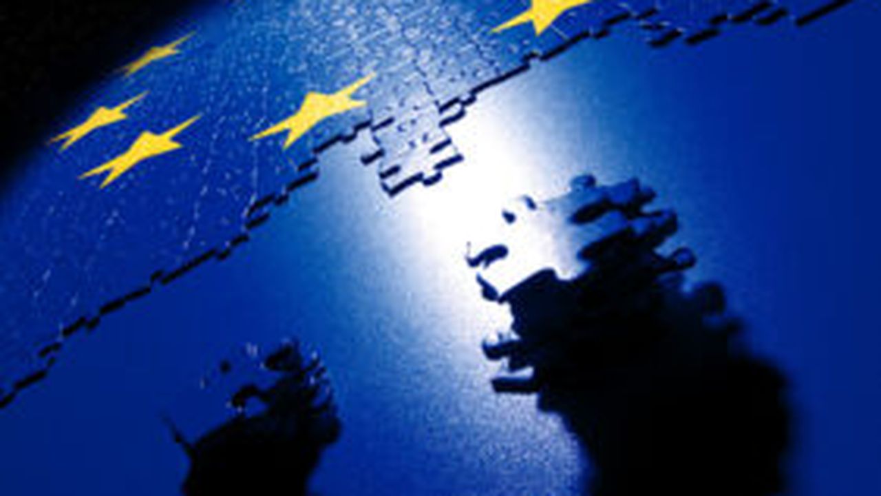 3_4_european_puzzle_photo_europe_by_satellite_60654000