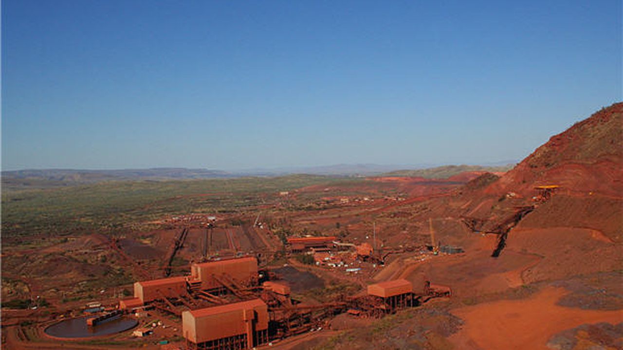 fier_mina_6787654_33003700