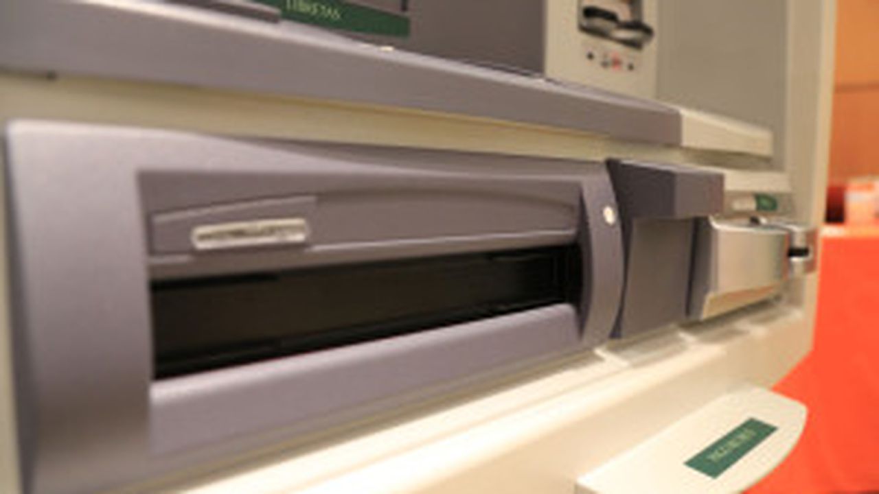 bancomat_776849403_07855100