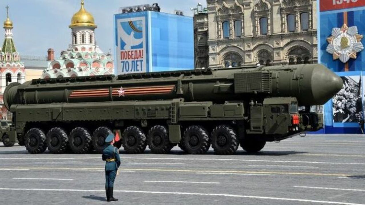 intercontinental_ballistic_missile_32415800