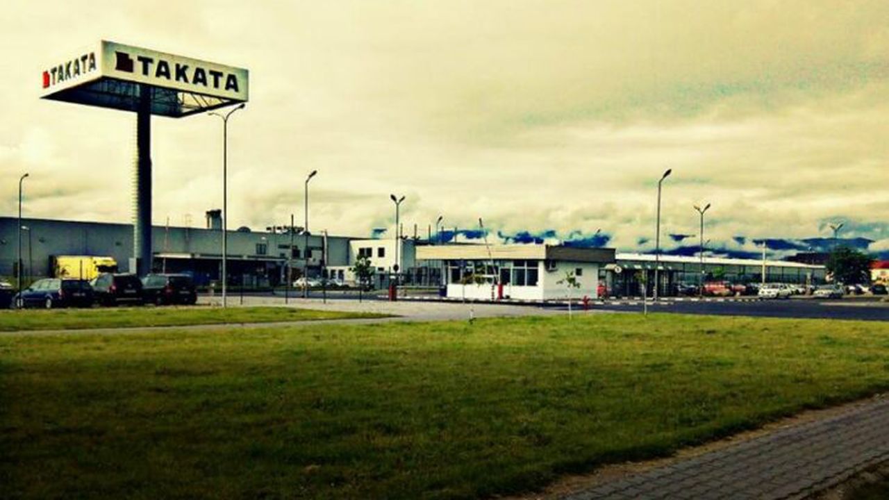 takata_6758498576584903_85287800