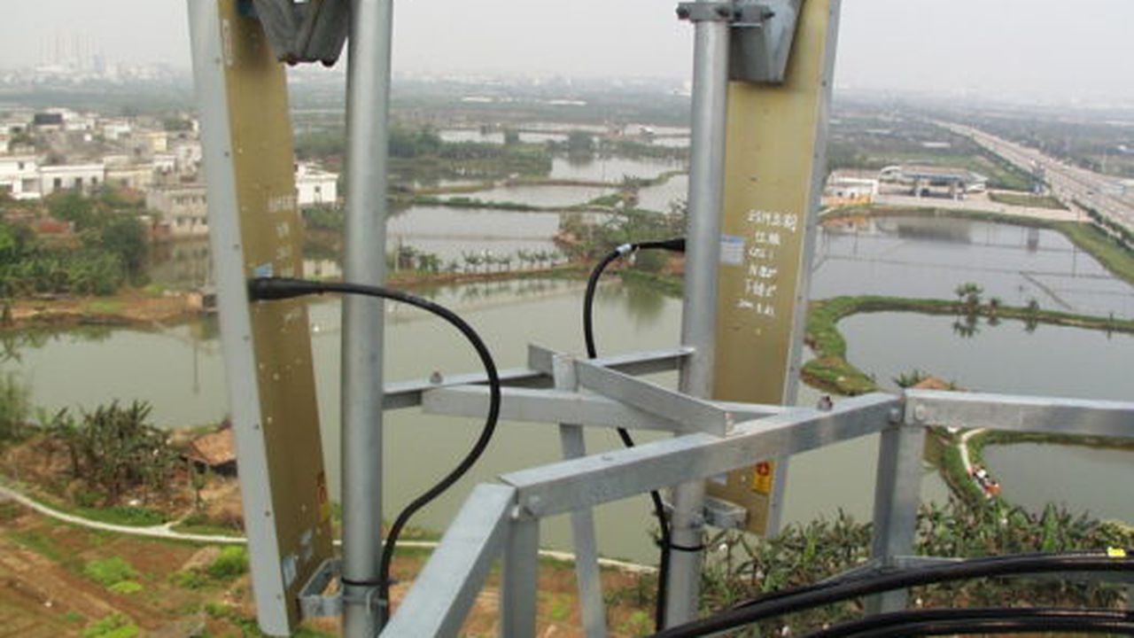 installation_gsm_antenna_98553900