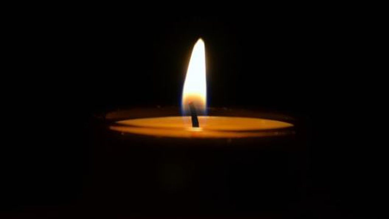 lumanare_5765433456_60630700