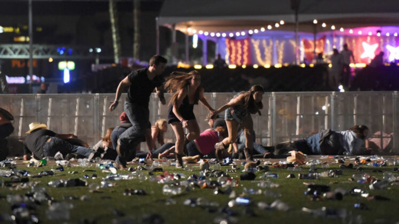 skynews_las_vegas_attack_mandalay_bay_resort_4117284_07667300