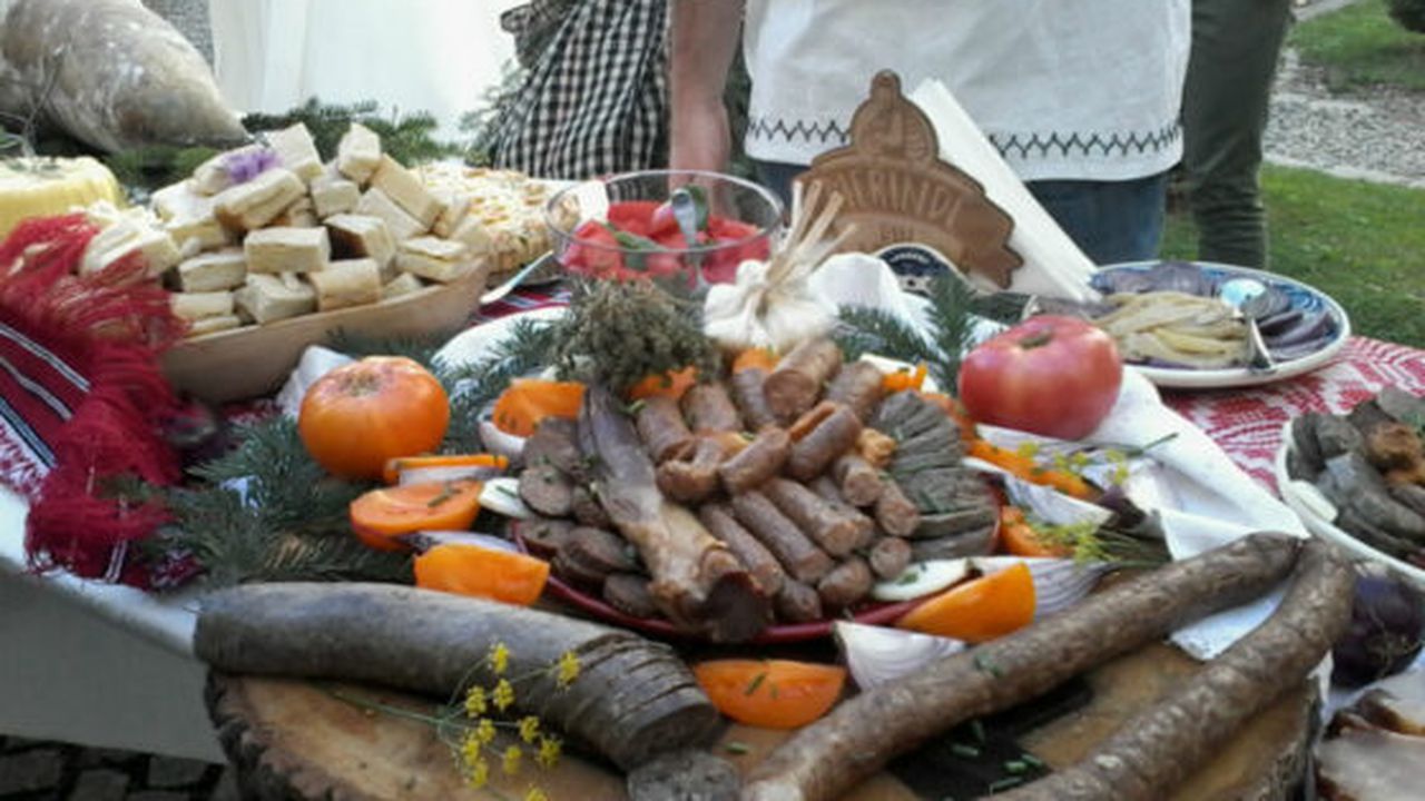 punct_gastronomic_local_51099100