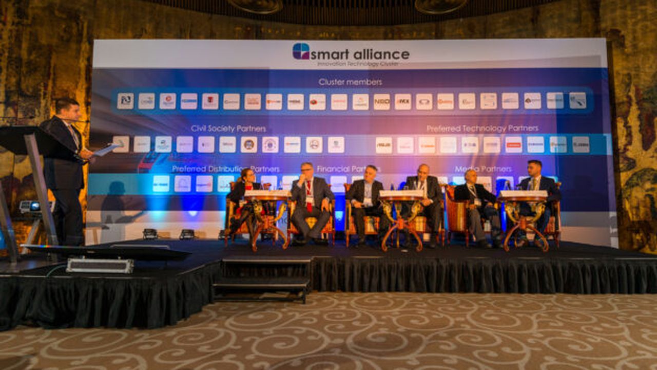 smart_education_debate_55199200