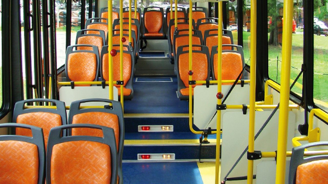 autobuz_interior_3456789_51154400