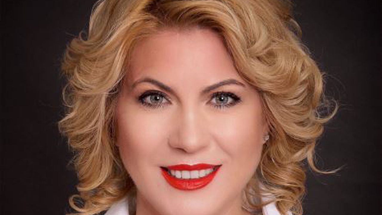 cristina_chiriac_bun_79199100