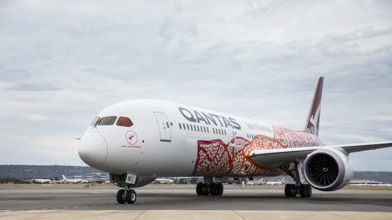 qantas_73747000