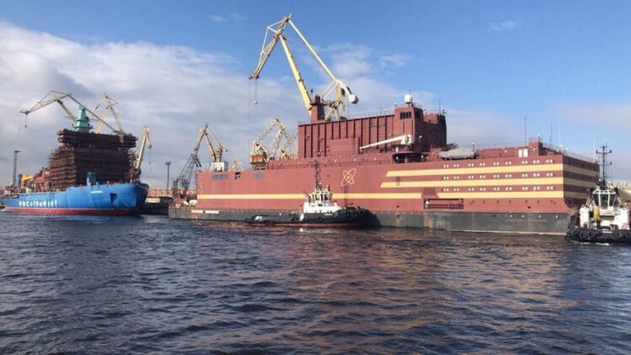 akademik_lomonosov_tw_11247300