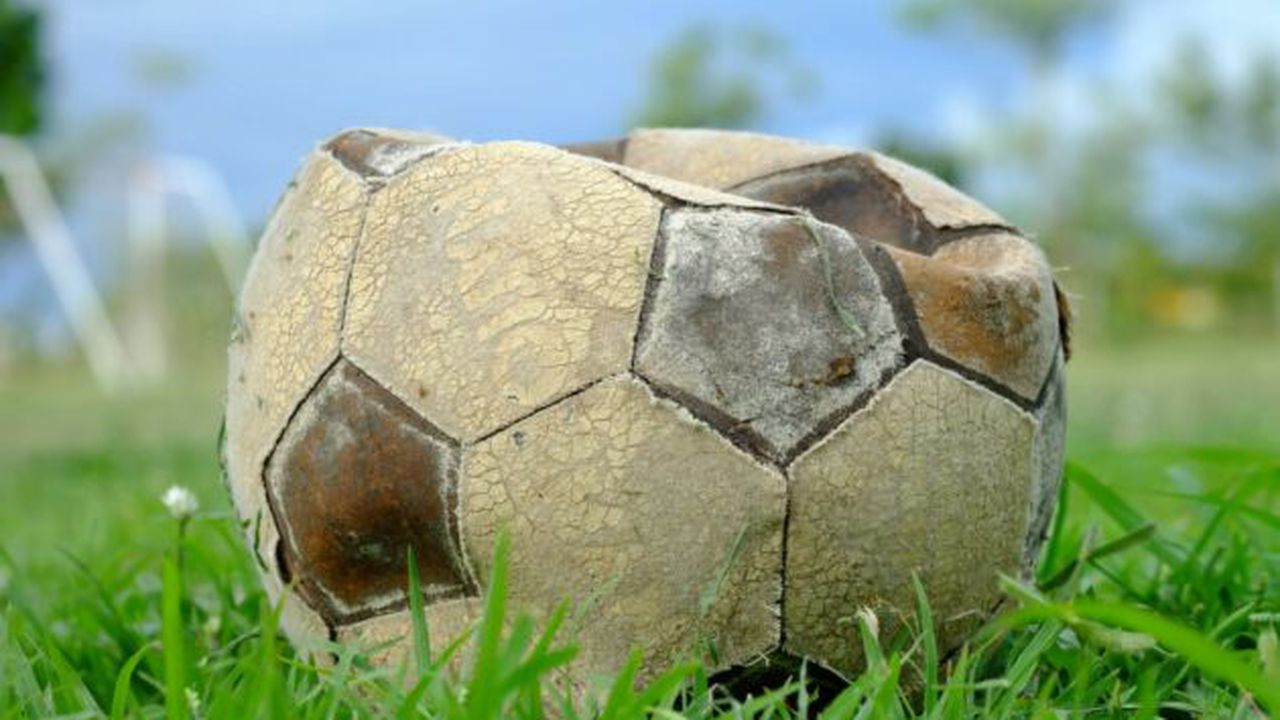 fotbal_5674857658493_51266000