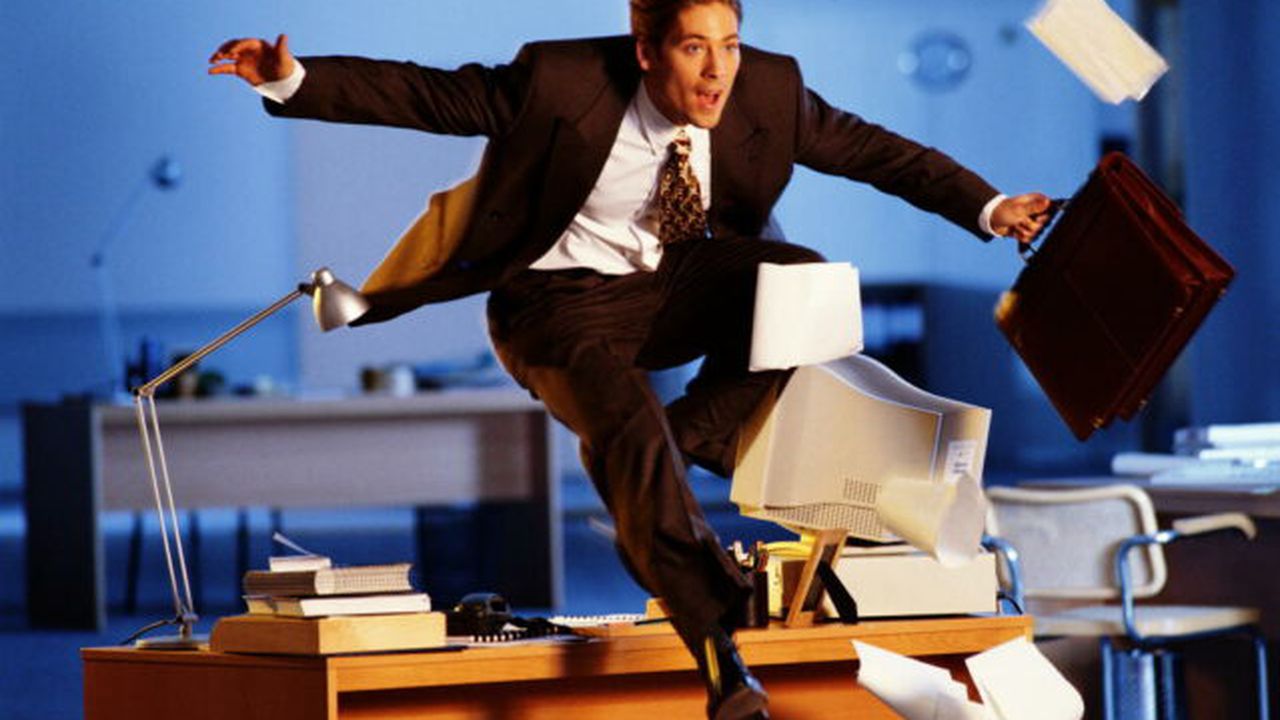 birou_57843984754392_76978100