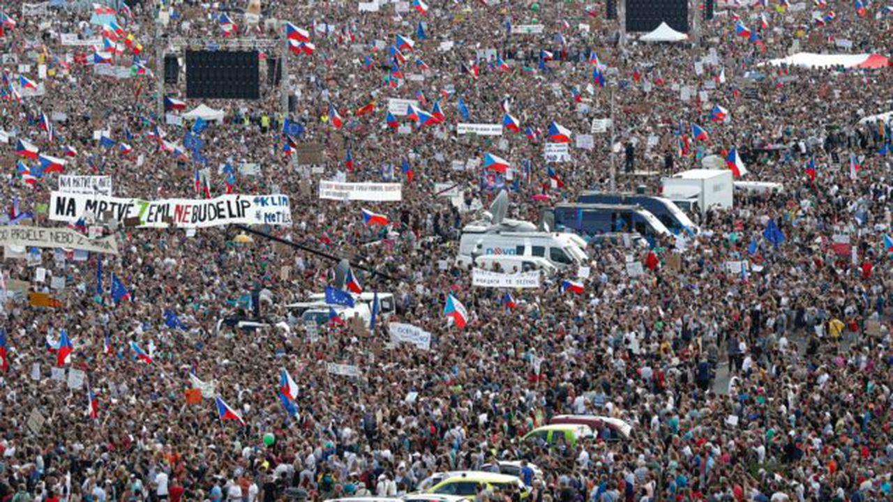 proteste_praga_71236200
