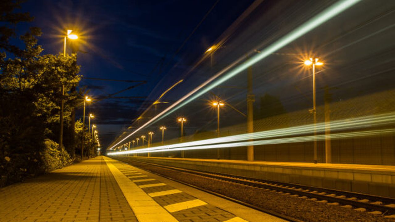 tren_765849586_61617000