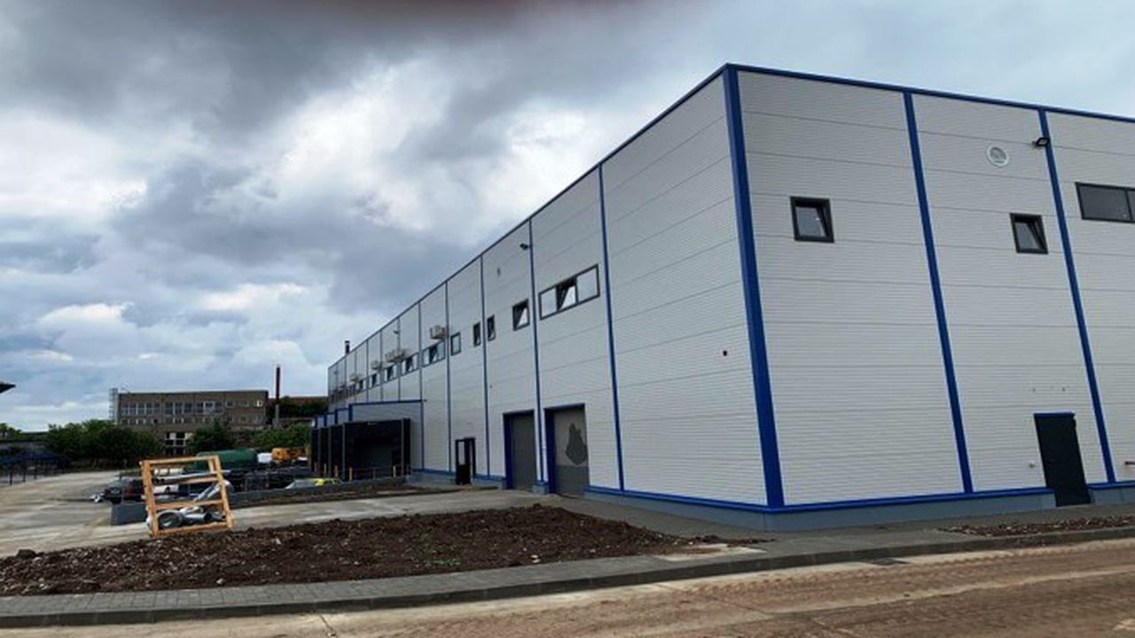 fabrica__ultimele_retusuri_32842400