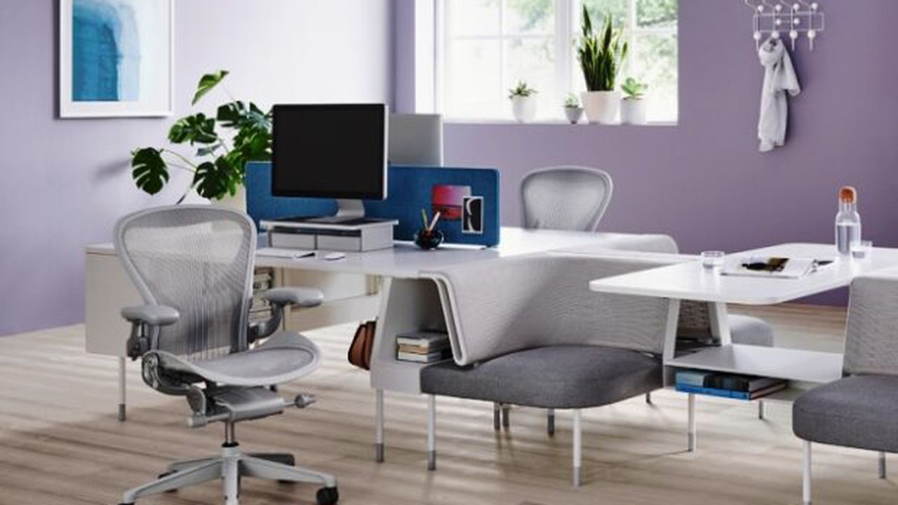 workspace_studio_aeron_chairs_1_93216300