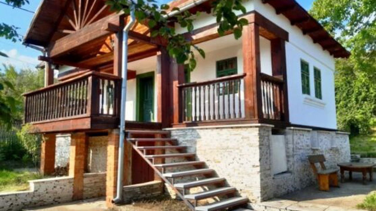 1_casa_taraneasca_arges_temelie_piatra_30_mii_euro_25959300