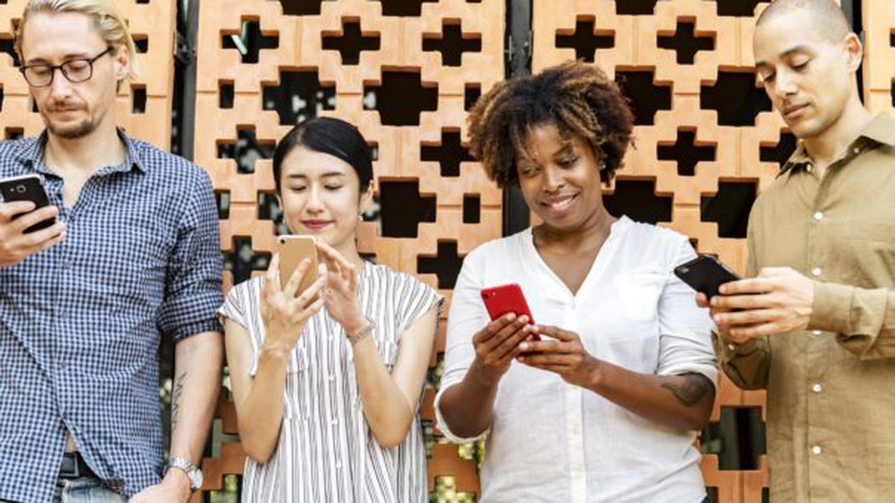 addict_3390231_1920_50576100