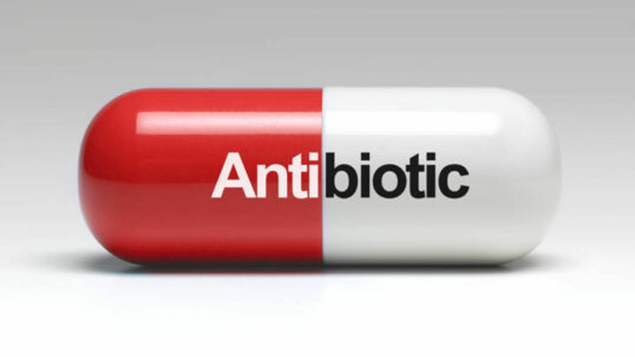 antibiotic_84958968_74333800