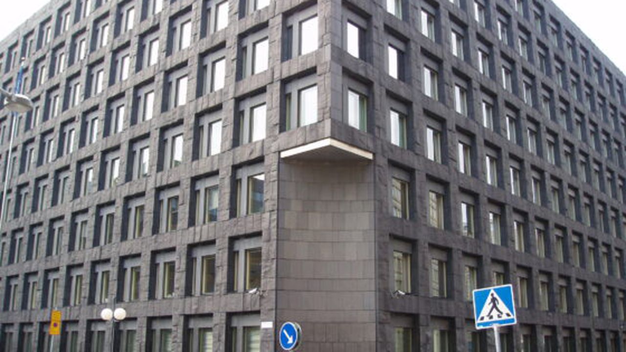 sveriges_riksbanks_huvudkontor_vid_brunkebergstorg_72348500