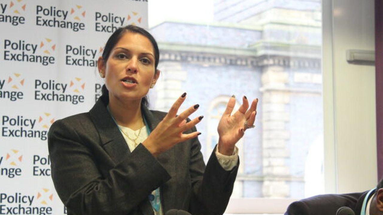 8077475823_174ae35467_b_89701000