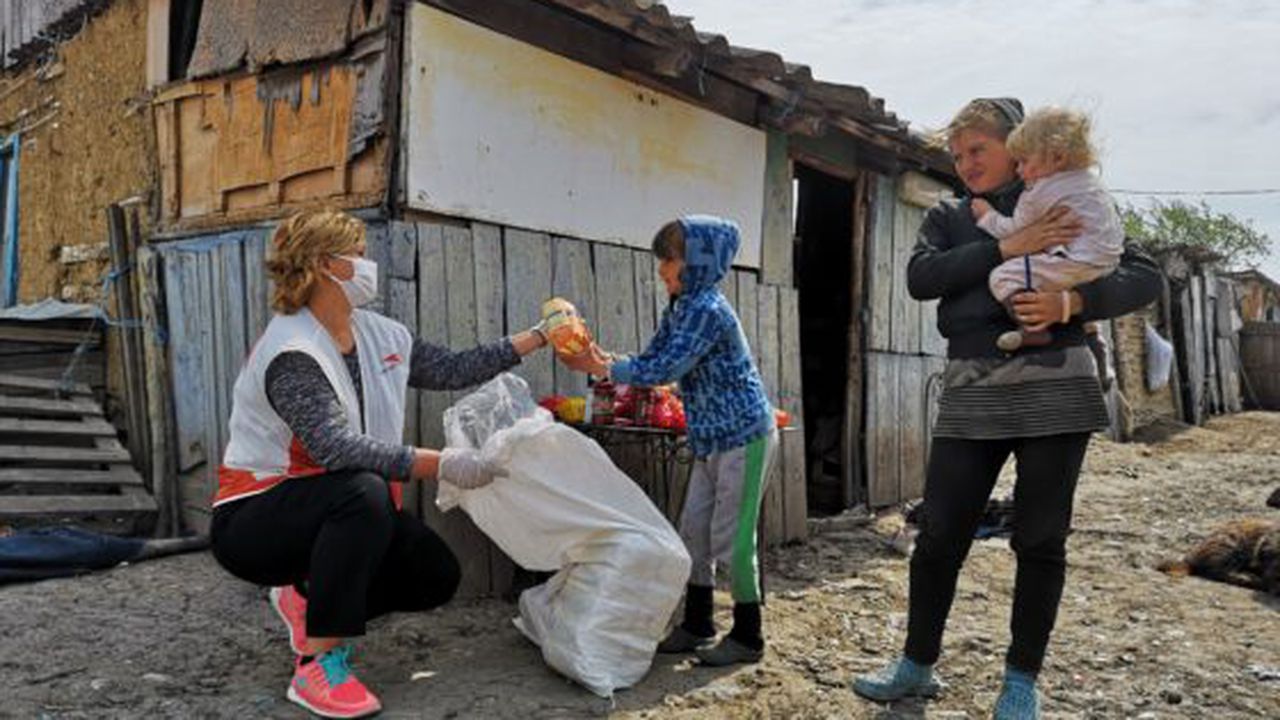 distributie_world_vision_romania__interventie_covid19_2_25606400