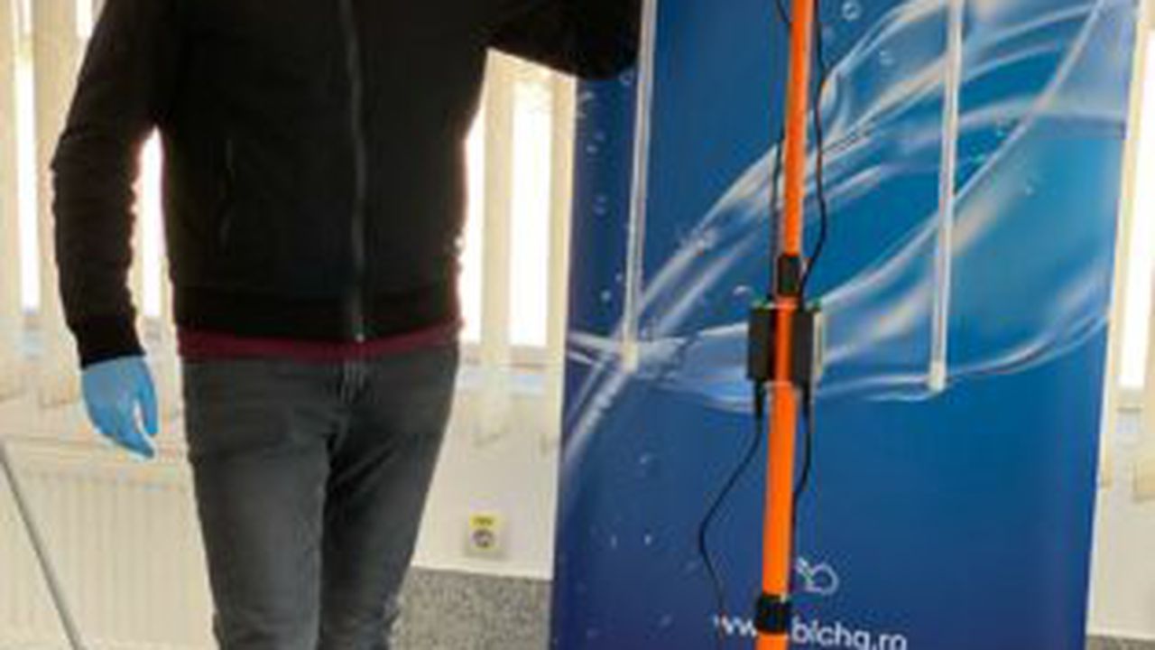 vlad_elias___blue_lagoon_clean_23954700