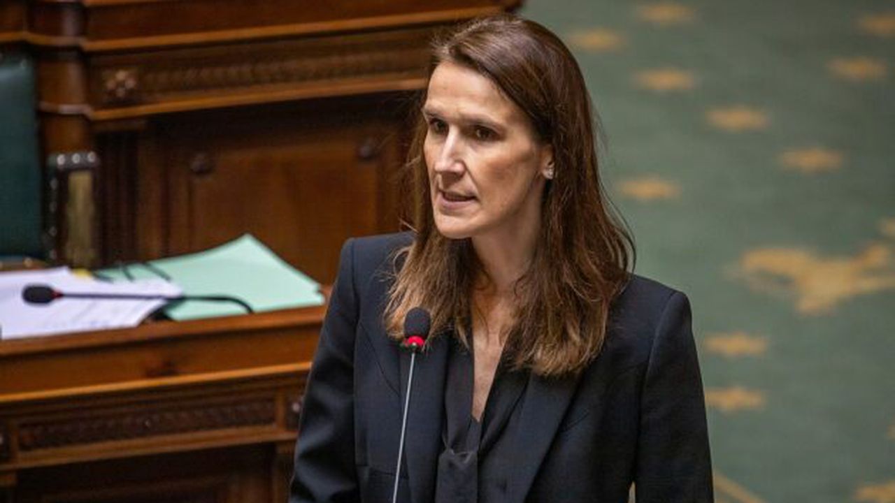 1280px_sophie_wilmes_2020_11210200