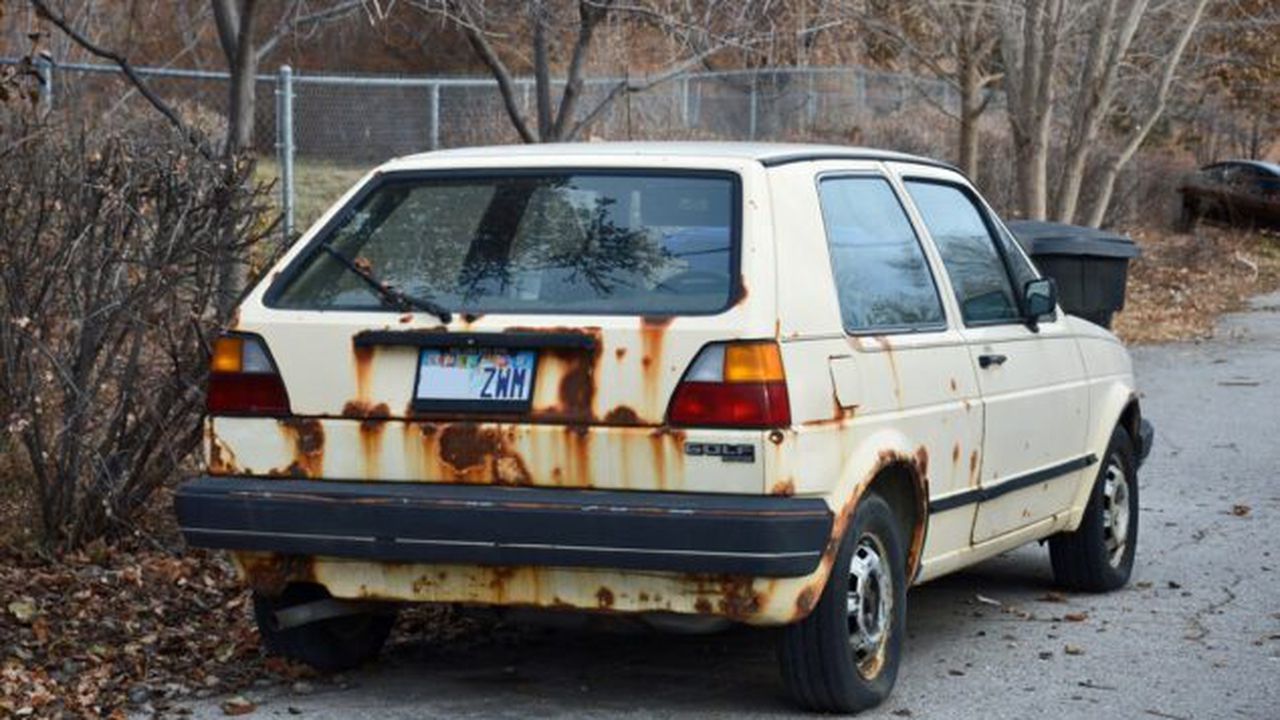 volkswagen_golf_mk2_rust_1_08218800