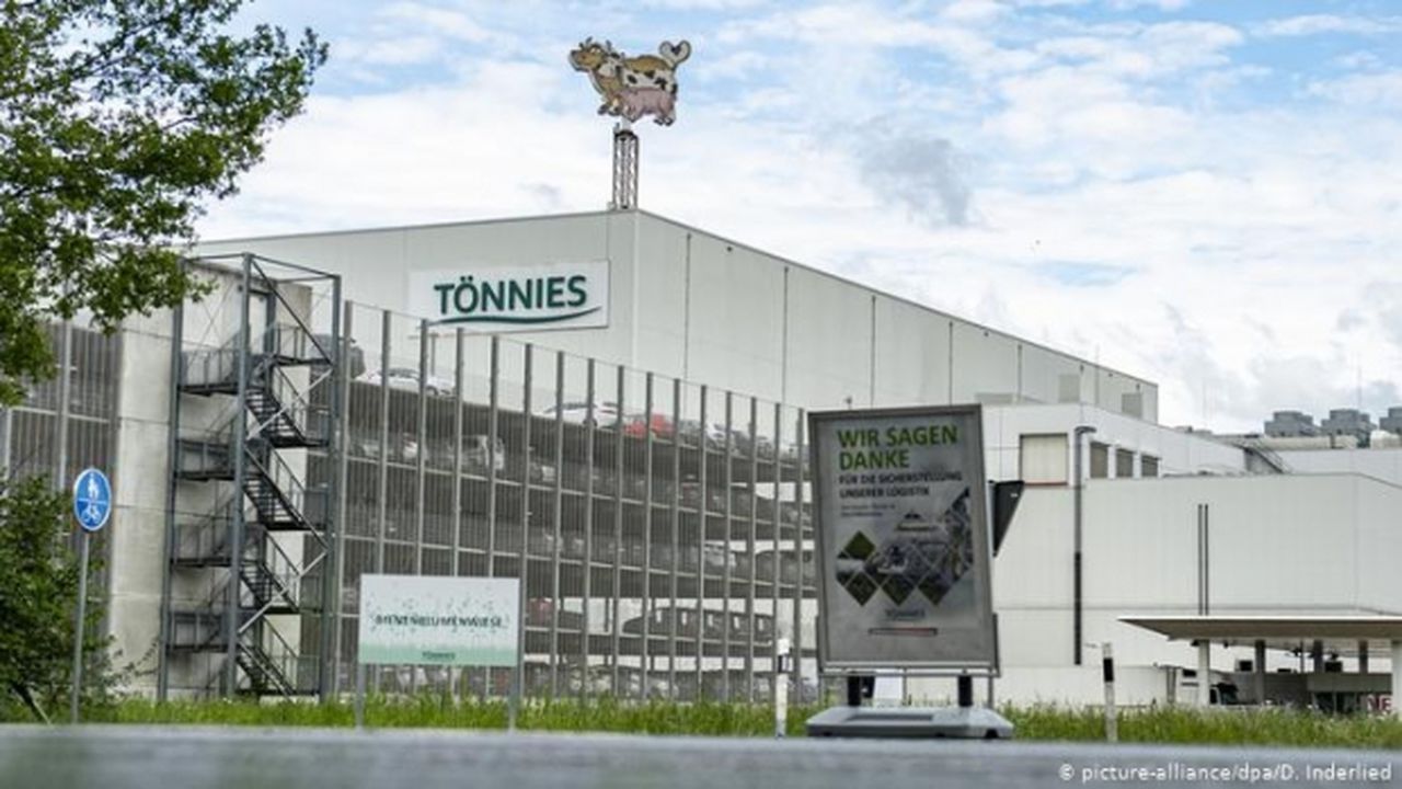 53843294_401_18078200_98028900