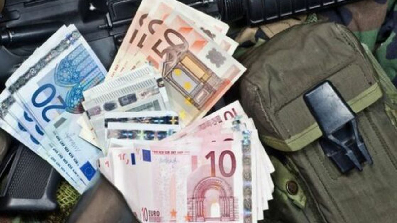 bancnota_euro_care_ar_putea_fi_interzisa_in_ue_modul_in_care_hartiile_ldquo_bin_laden_rdquo_trec_prin_size9_85490500