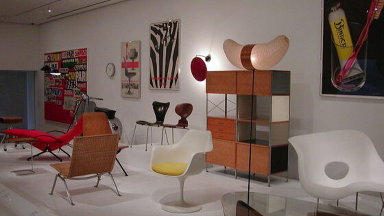 800px_moma_chairs_2_74087000
