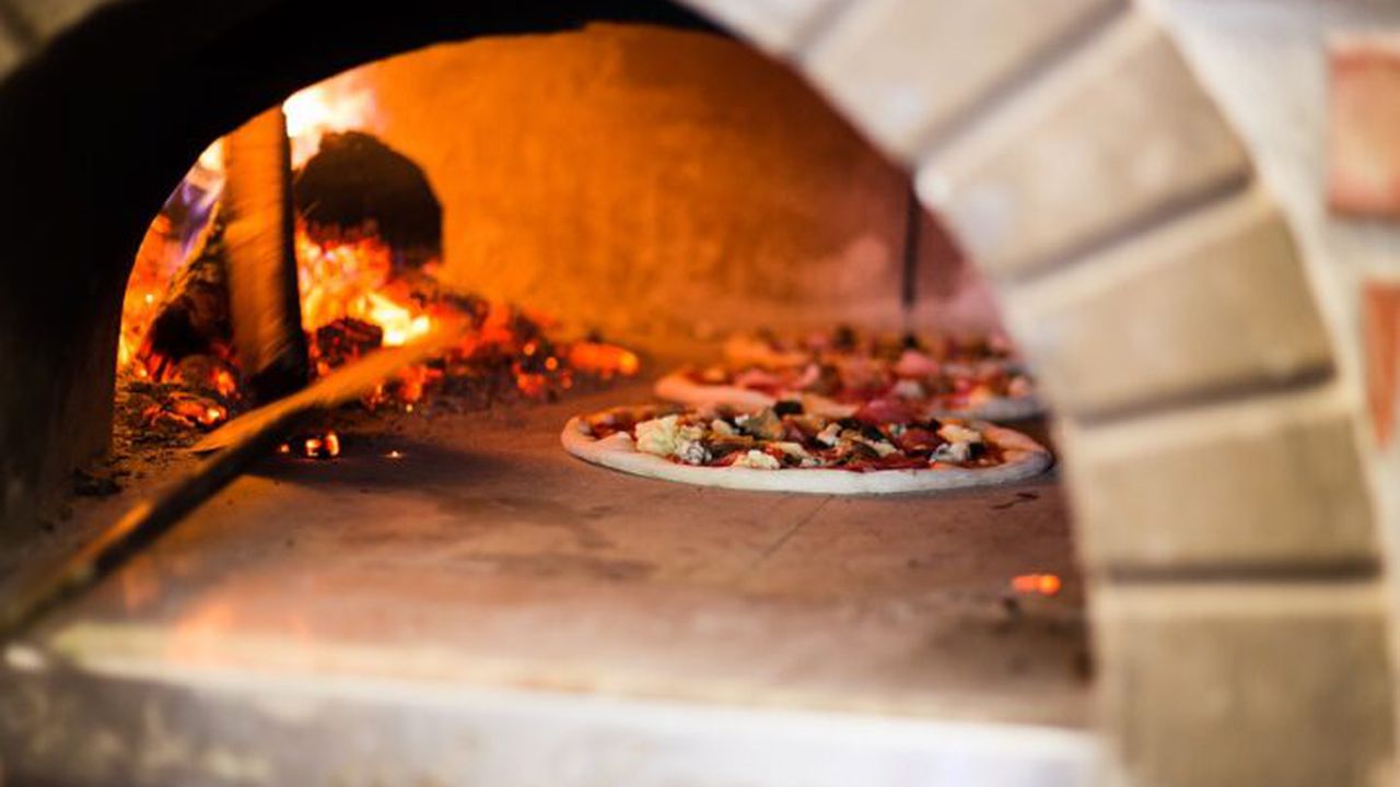 pizza_oven_2537308_1280_00657900