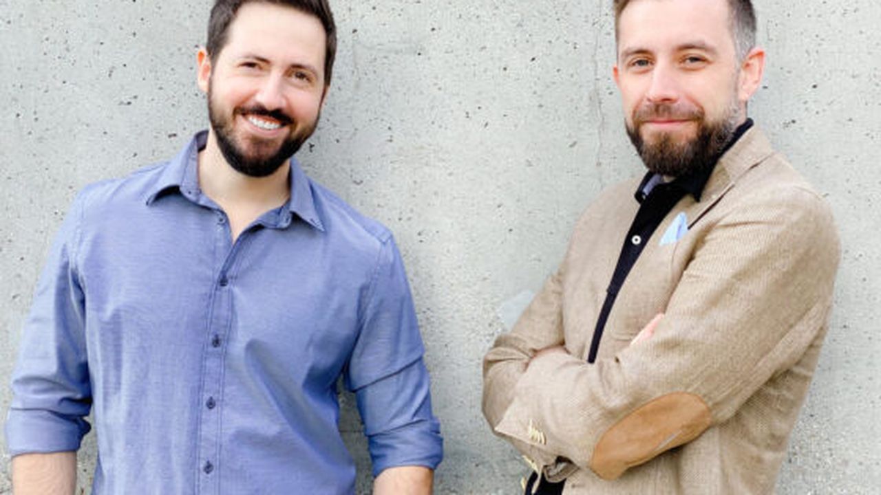 tailent___cristian_oftez_stanga_si_mario_popescu_dreapta_73335400