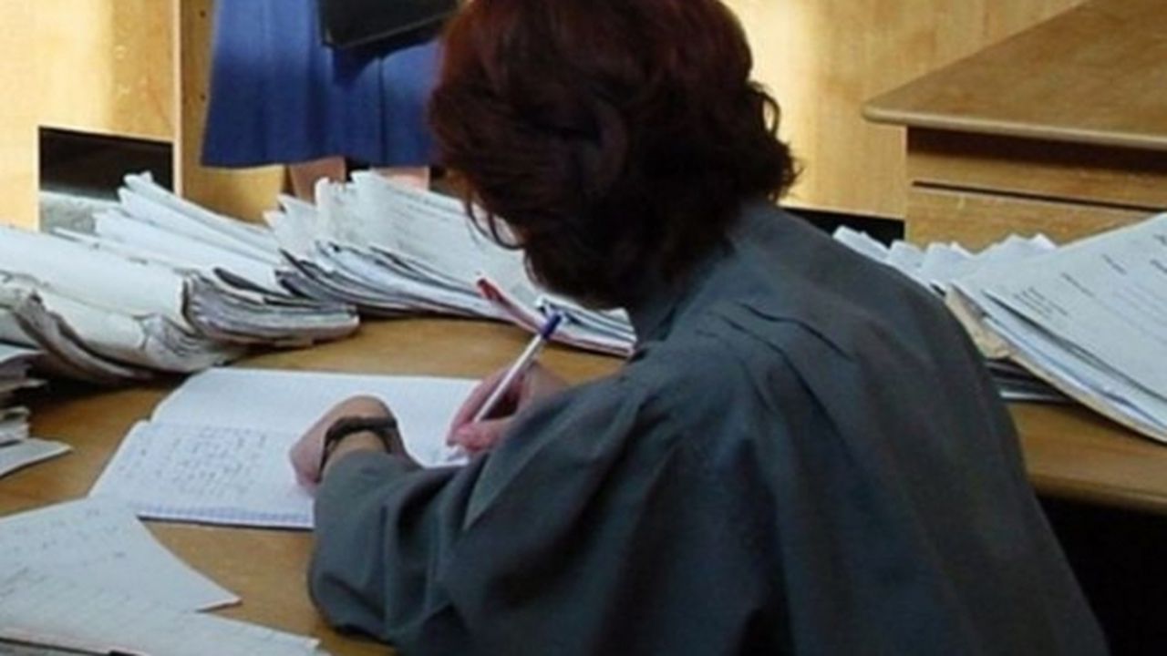 grefieri_31846100_36635300