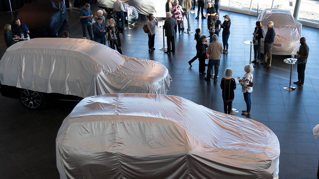 lansare_masini_76093200